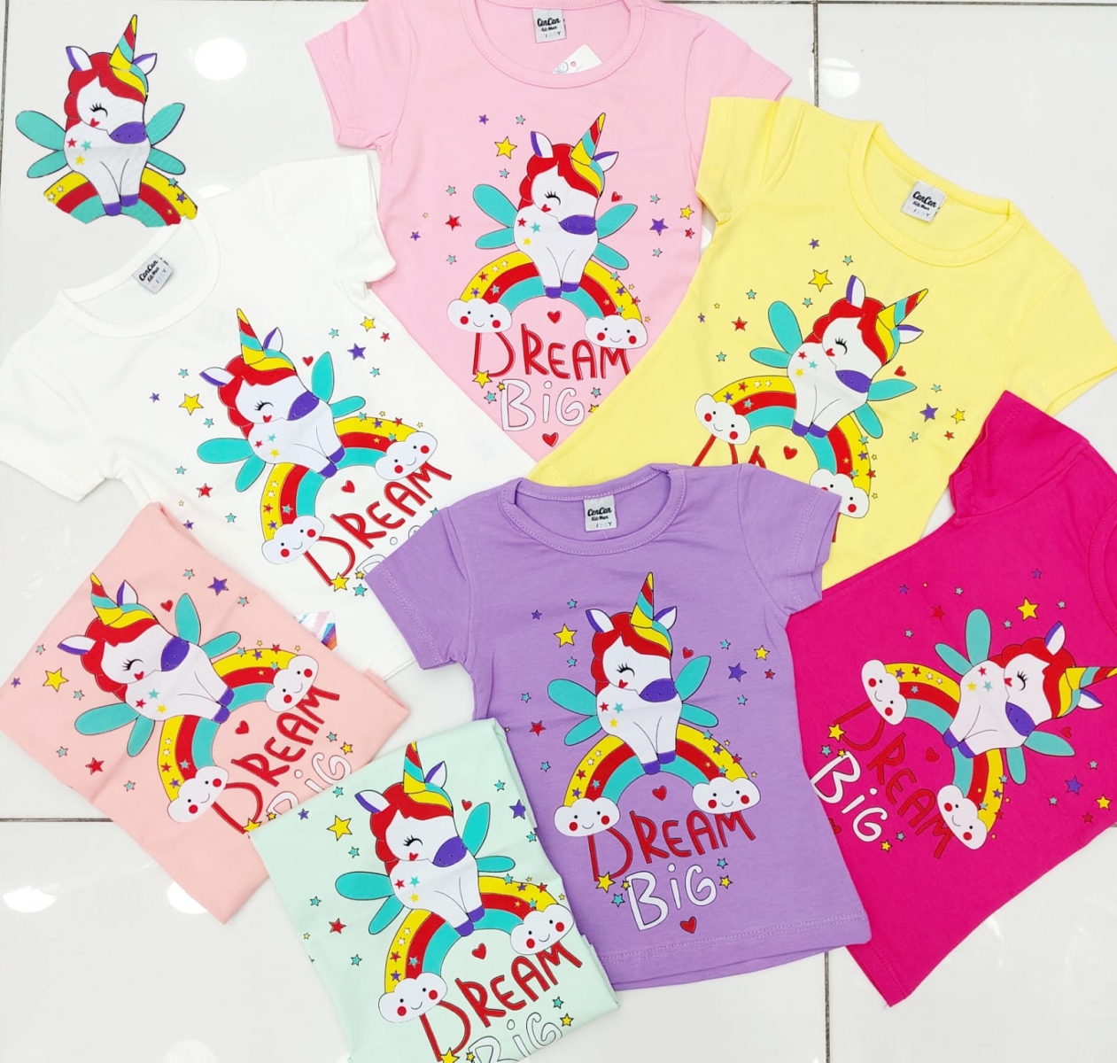 TSHIRT UNICORN BAS K.KOL