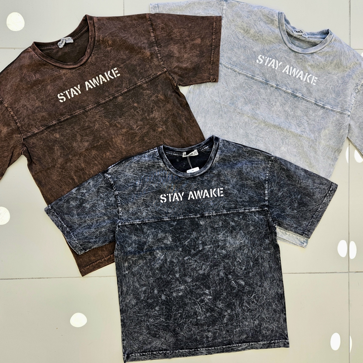 TSHIRT STAY AWAKE BAS K.KOL