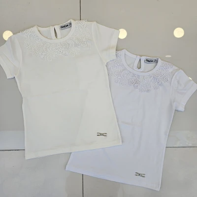 T-SHIRT YAKA DANTELLI AKSESUARLI K.KOL